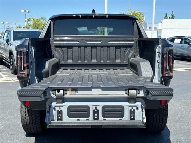 new 2025 GMC HUMMER EV Pickup car, priced at $99,820