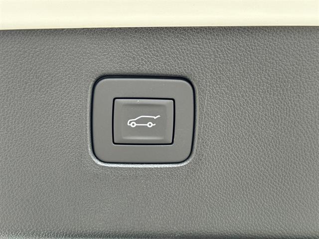 new 2025 Buick Envista car, priced at $26,684
