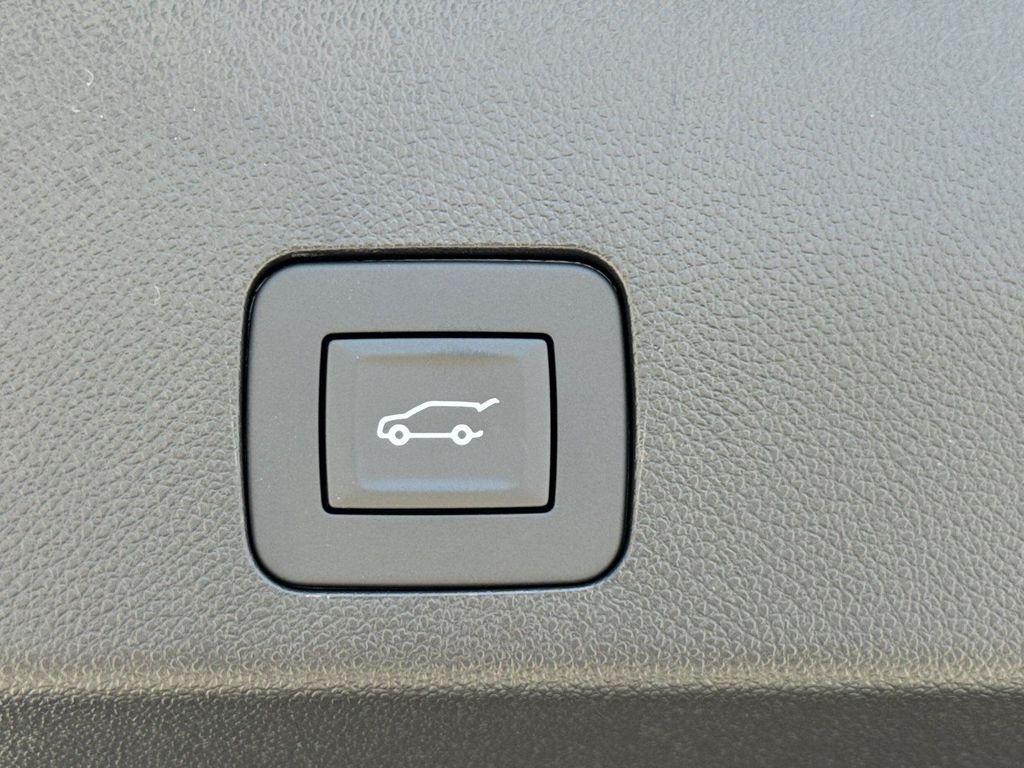 new 2026 Buick Encore GX car, priced at $31,180