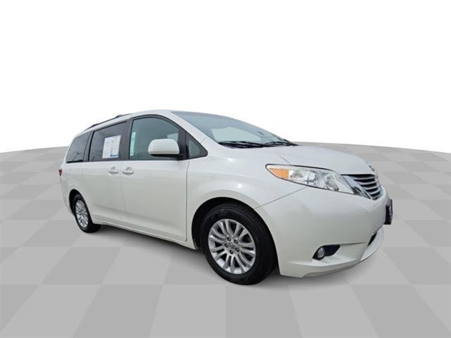 used 2017 Toyota Sienna car, priced at $24,909