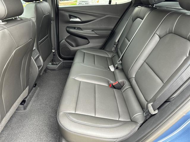 new 2025 Buick Envista car, priced at $29,374