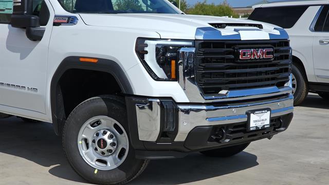 new 2025 GMC Sierra 2500 car, priced at $59,485