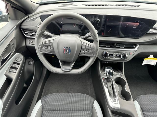 new 2025 Buick Envista car, priced at $27,179