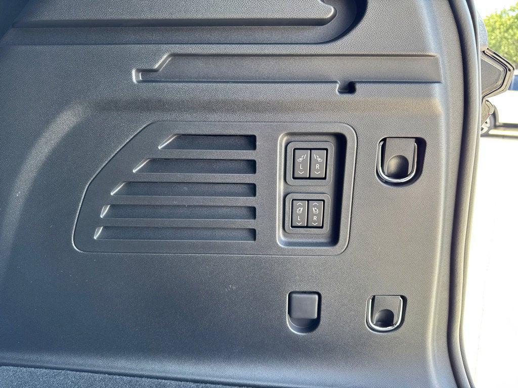 used 2025 Buick Enclave car, priced at $45,631