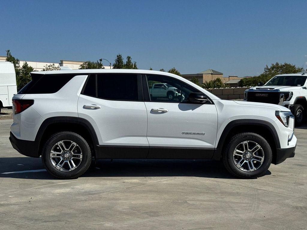 new 2026 GMC Terrain car, priced at $31,242