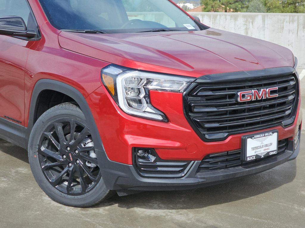 used 2024 GMC Terrain car, priced at $30,332