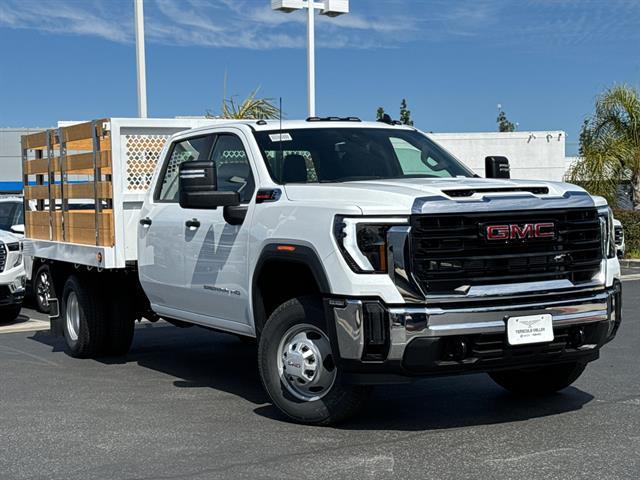 new 2025 GMC Sierra 3500 car, priced at $76,398