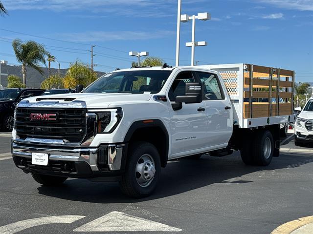 new 2025 GMC Sierra 3500 car, priced at $76,398