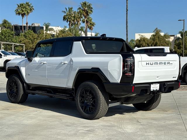 new 2025 GMC HUMMER EV Pickup car, priced at $103,289