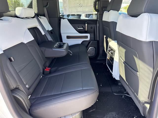 new 2025 GMC HUMMER EV Pickup car, priced at $103,289