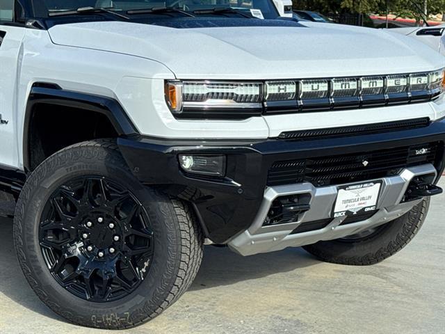 new 2025 GMC HUMMER EV Pickup car, priced at $103,289
