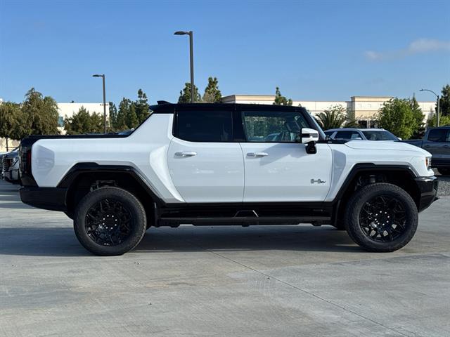 new 2025 GMC HUMMER EV Pickup car, priced at $103,289