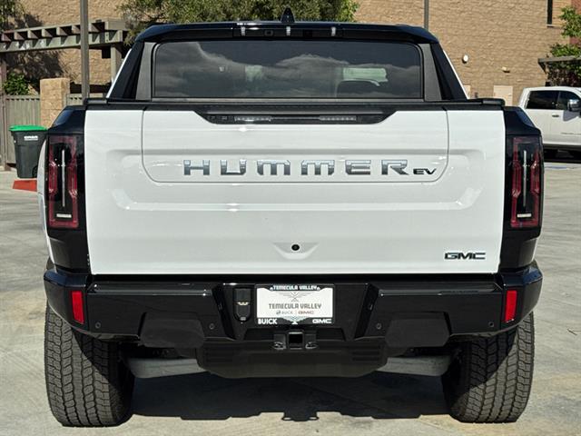 new 2025 GMC HUMMER EV Pickup car, priced at $103,289