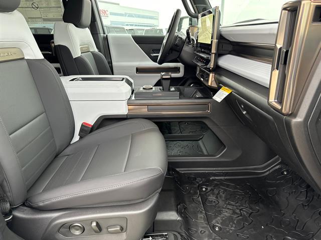 new 2025 GMC HUMMER EV SUV car, priced at $100,119