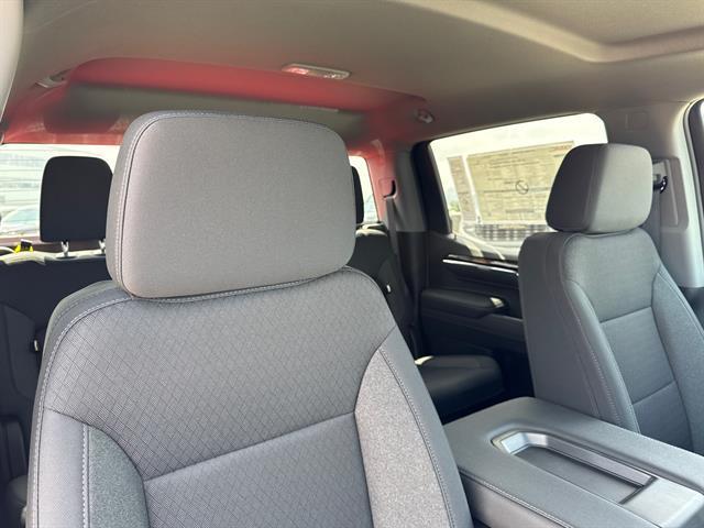 new 2025 GMC Sierra 1500 car, priced at $58,039