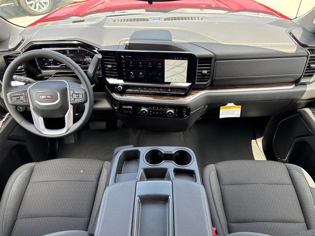 new 2025 GMC Sierra 1500 car, priced at $58,039