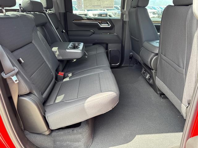 new 2025 GMC Sierra 1500 car, priced at $58,039
