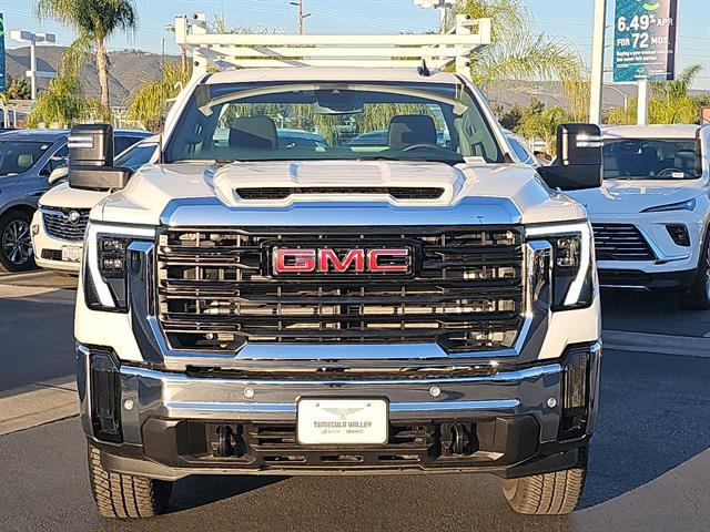 new 2025 GMC Sierra 3500 car, priced at $60,685