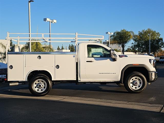 new 2025 GMC Sierra 3500 car, priced at $60,685