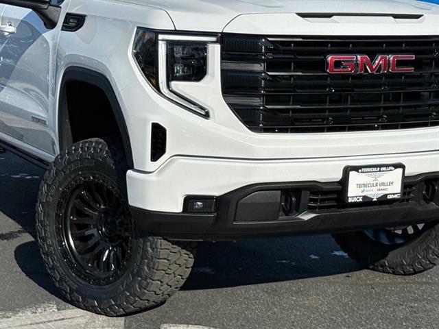 new 2025 GMC Sierra 1500 car, priced at $59,785