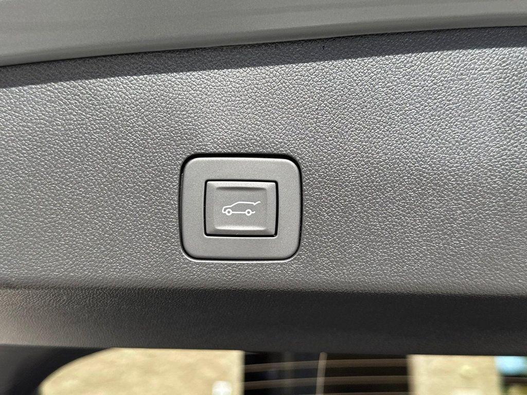 new 2026 Buick Encore GX car, priced at $28,581