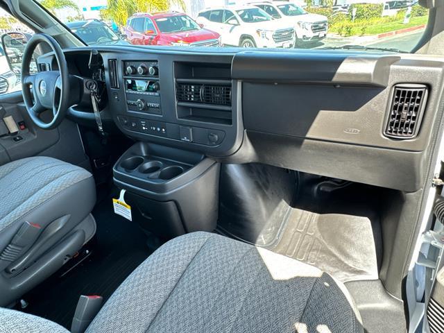 new 2025 GMC Savana 2500 car, priced at $54,072