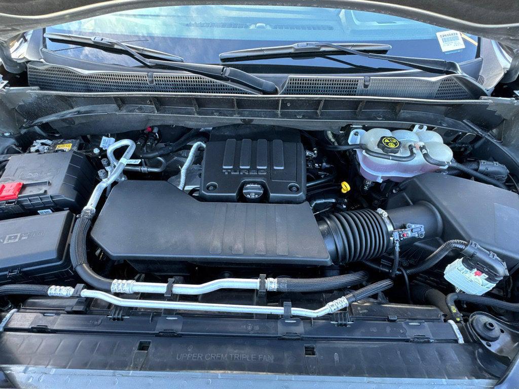 used 2024 GMC Sierra 1500 car, priced at $40,879
