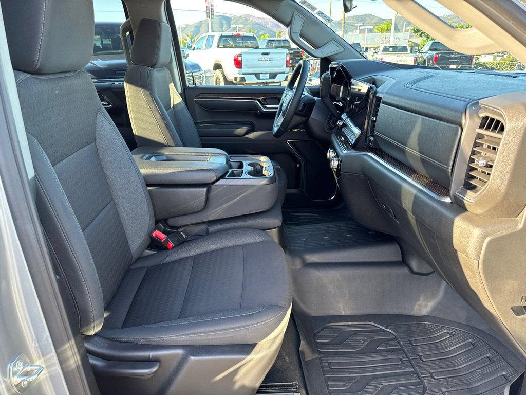 used 2024 GMC Sierra 1500 car, priced at $40,879