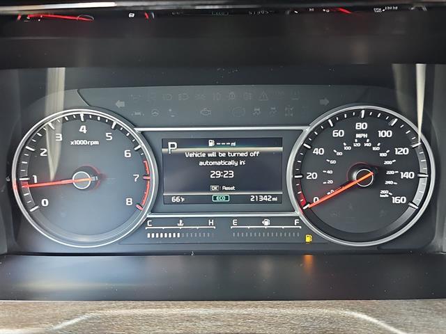 used 2023 Kia Sorento car, priced at $37,121