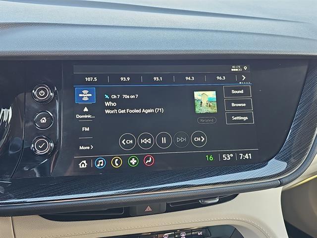 used 2023 Buick Envision car, priced at $27,059