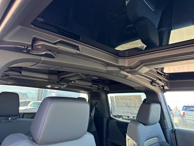 new 2025 GMC HUMMER EV Pickup car, priced at $99,690
