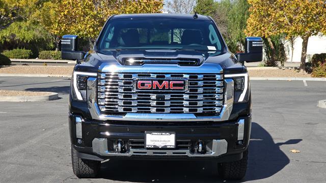 new 2024 GMC Sierra 2500 car, priced at $90,265