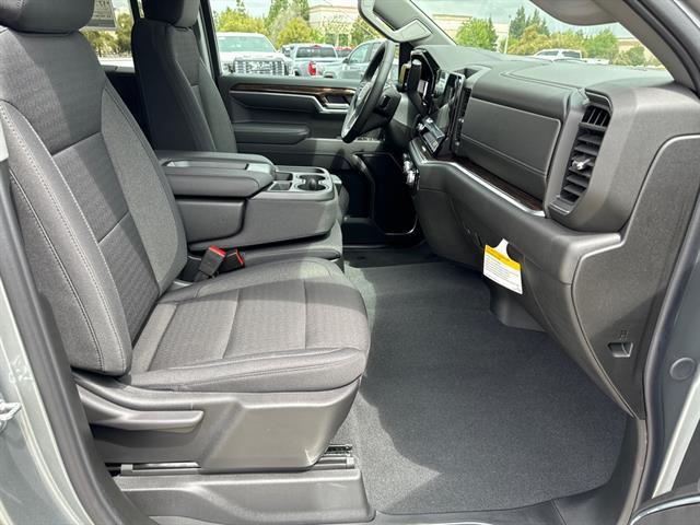 new 2025 GMC Sierra 1500 car, priced at $57,839