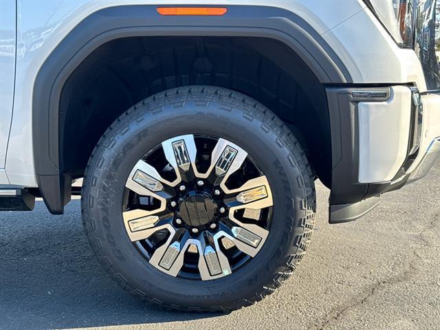 new 2025 GMC Sierra 2500 car, priced at $90,889