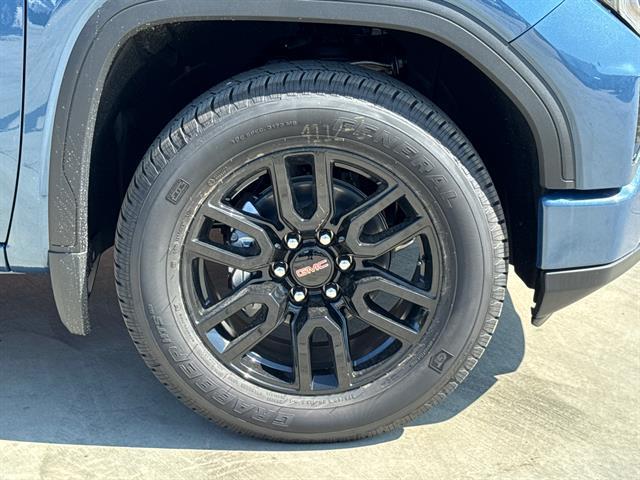 new 2025 GMC Sierra 1500 car, priced at $54,739