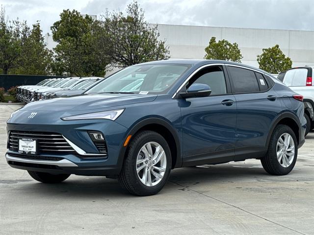 new 2025 Buick Envista car, priced at $27,179
