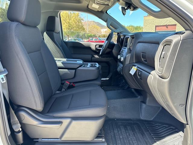 new 2025 GMC Sierra 1500 car, priced at $43,130