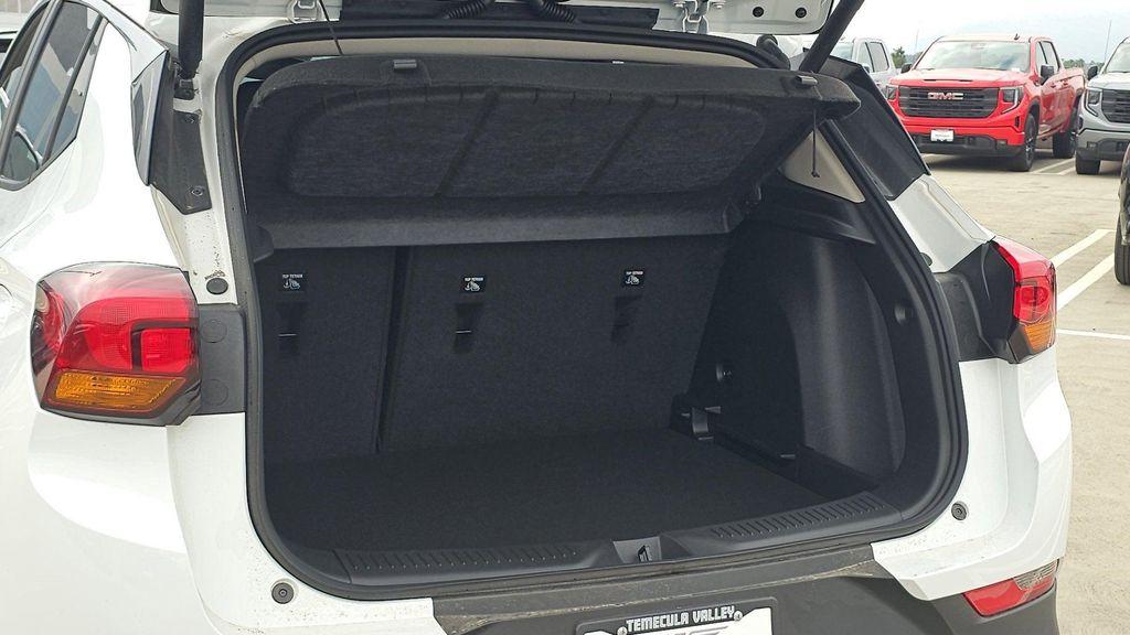 used 2025 Buick Encore GX car, priced at $29,945