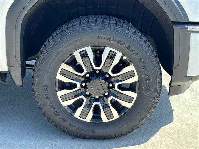 new 2025 GMC Sierra 2500 car, priced at $98,704