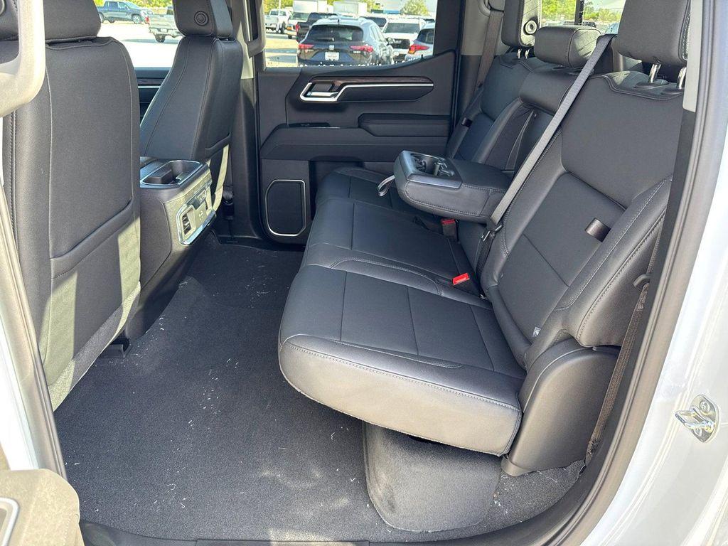 new 2026 GMC Sierra 1500 car, priced at $64,682