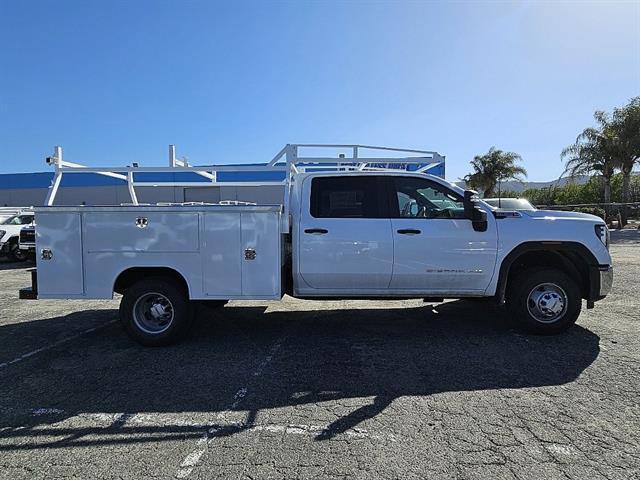 new 2024 GMC Sierra 3500 car, priced at $53,663