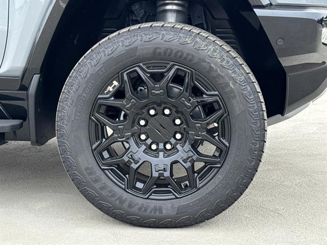 new 2025 GMC HUMMER EV SUV car, priced at $99,820