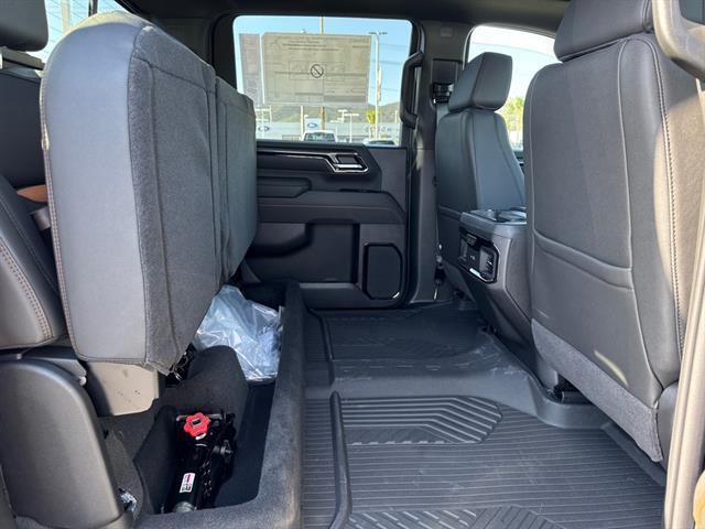 new 2025 GMC Sierra 2500 car, priced at $90,074