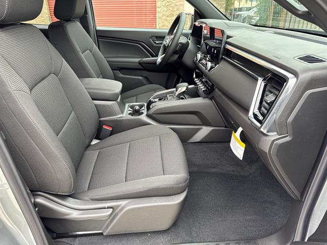 new 2025 GMC Canyon car, priced at $40,889