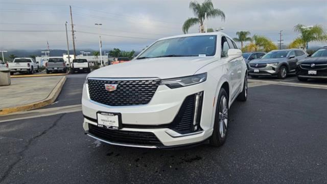 used 2025 Cadillac XT6 car, priced at $59,373