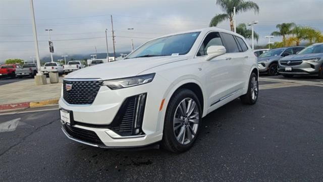 used 2025 Cadillac XT6 car, priced at $59,373