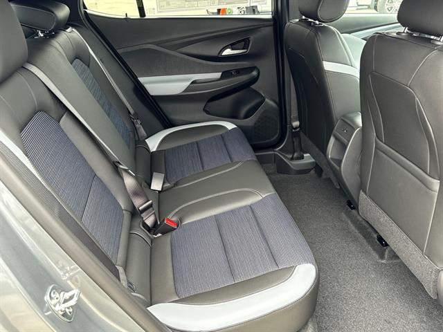 new 2025 Buick Envista car, priced at $27,179