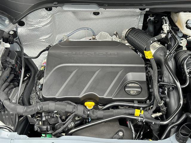 new 2025 Buick Envista car, priced at $27,179