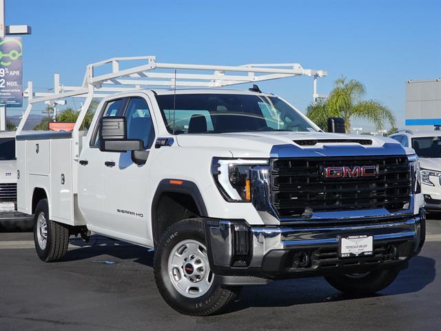 new 2025 GMC Sierra 2500 car, priced at $49,513