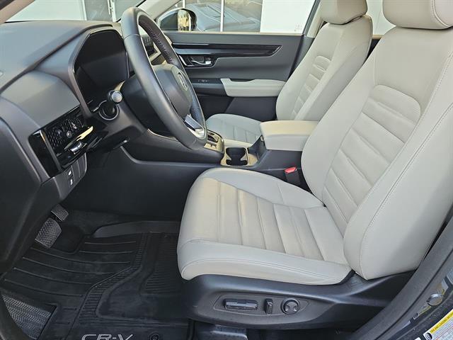 used 2024 Honda CR-V car, priced at $33,621